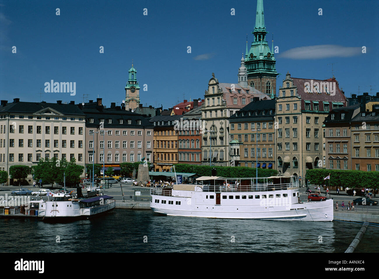 Munkbroleden Waterfront Gamla Stan alte Stadt Stockholm Schweden Skandinavien Europa Stockfoto