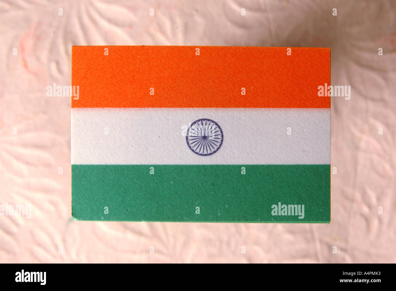 ANG77843 indische Flagge gedruckt auf Papier Tricolor Tiranga Indien Stockfoto