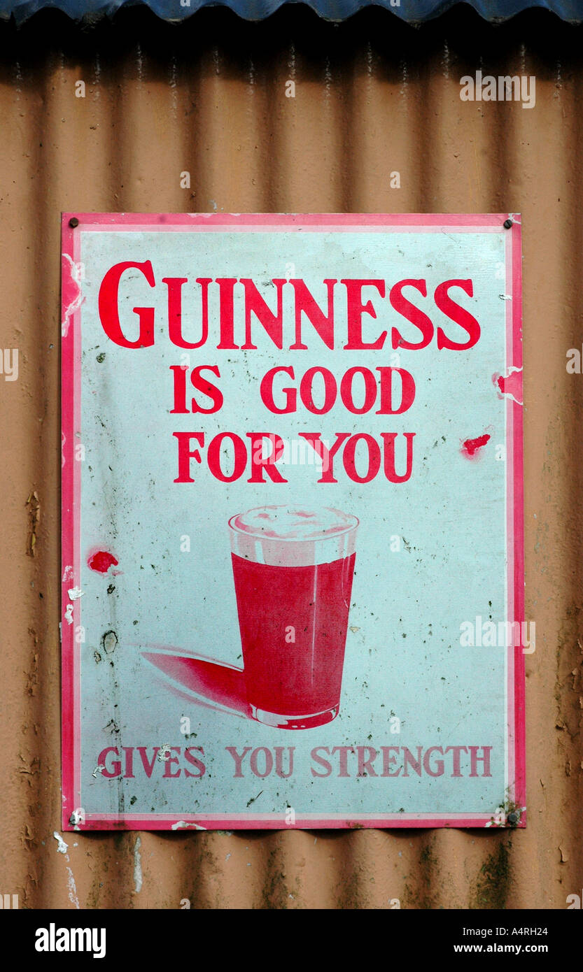 Alten authentischen Guinness Schild mit der Aufschrift "Guinness ist gut für dich" Stockfoto