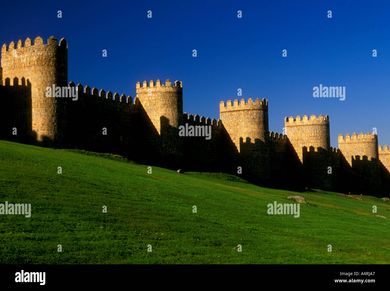 Türme, Türme, Mauern von Avila, mittelalterliche Stadt, die Stadt der Provinz Avila, Avila, Kastilien und Leon, Spanien, Europa Stockfoto