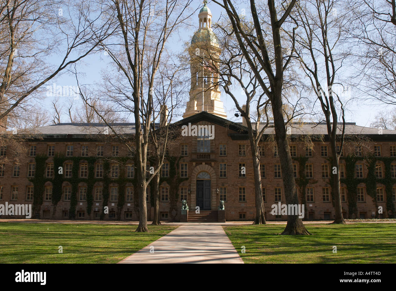 Nassau Hall Princeton Universität fast 250 Jahre alte es der kontinentale Kongreß im Jahre 1783 untergebracht Stockfoto