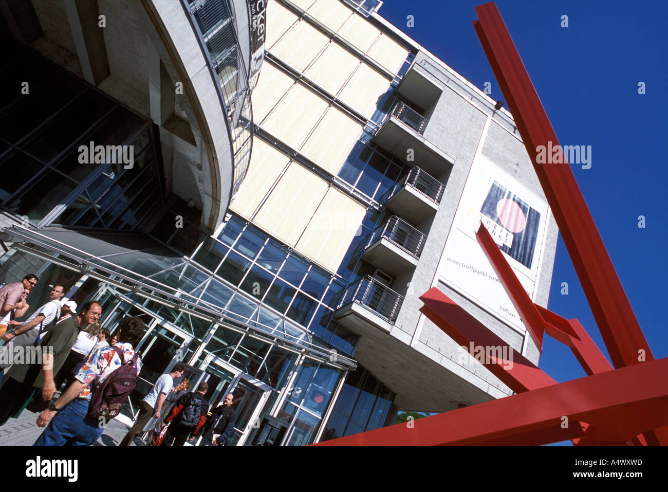 Veranstaltungszentrum Treffpunkt Rotebuehlplatz Stuttgart Baden-Württemberg Deutschland Stockfoto