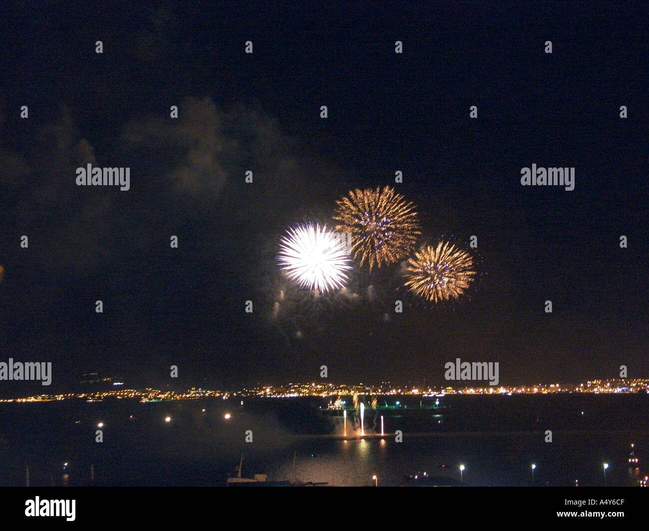 Gibraltar-Feuerwerk, 300 Jahre der britischen Herrschaft zu unterstützen Stockfoto