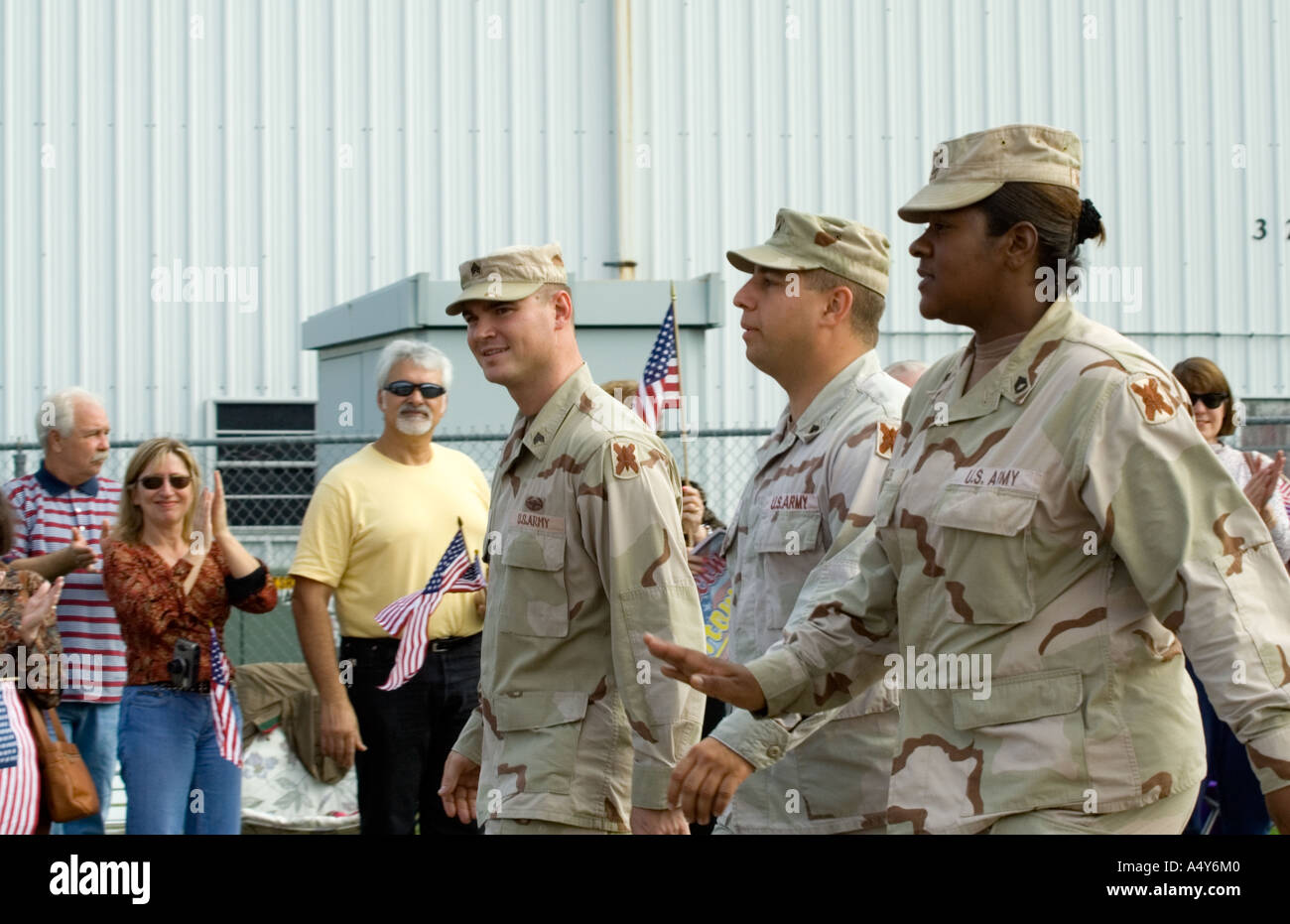 Willkommen zu Hause-Parade für Soldaten Stockfoto
