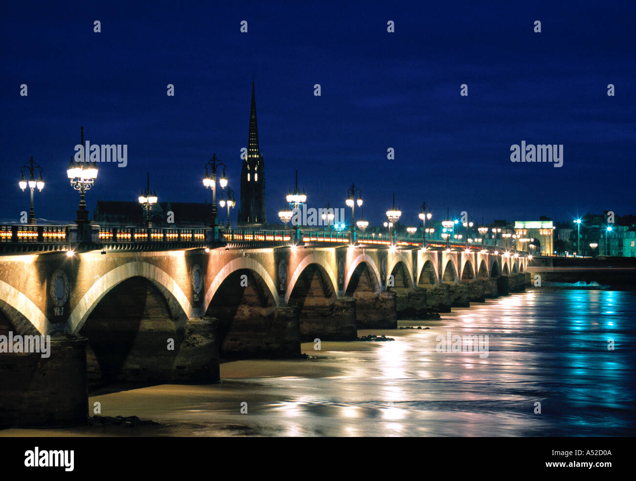 Pont de Pierre, Bordeaux, Frankreich Stockfoto