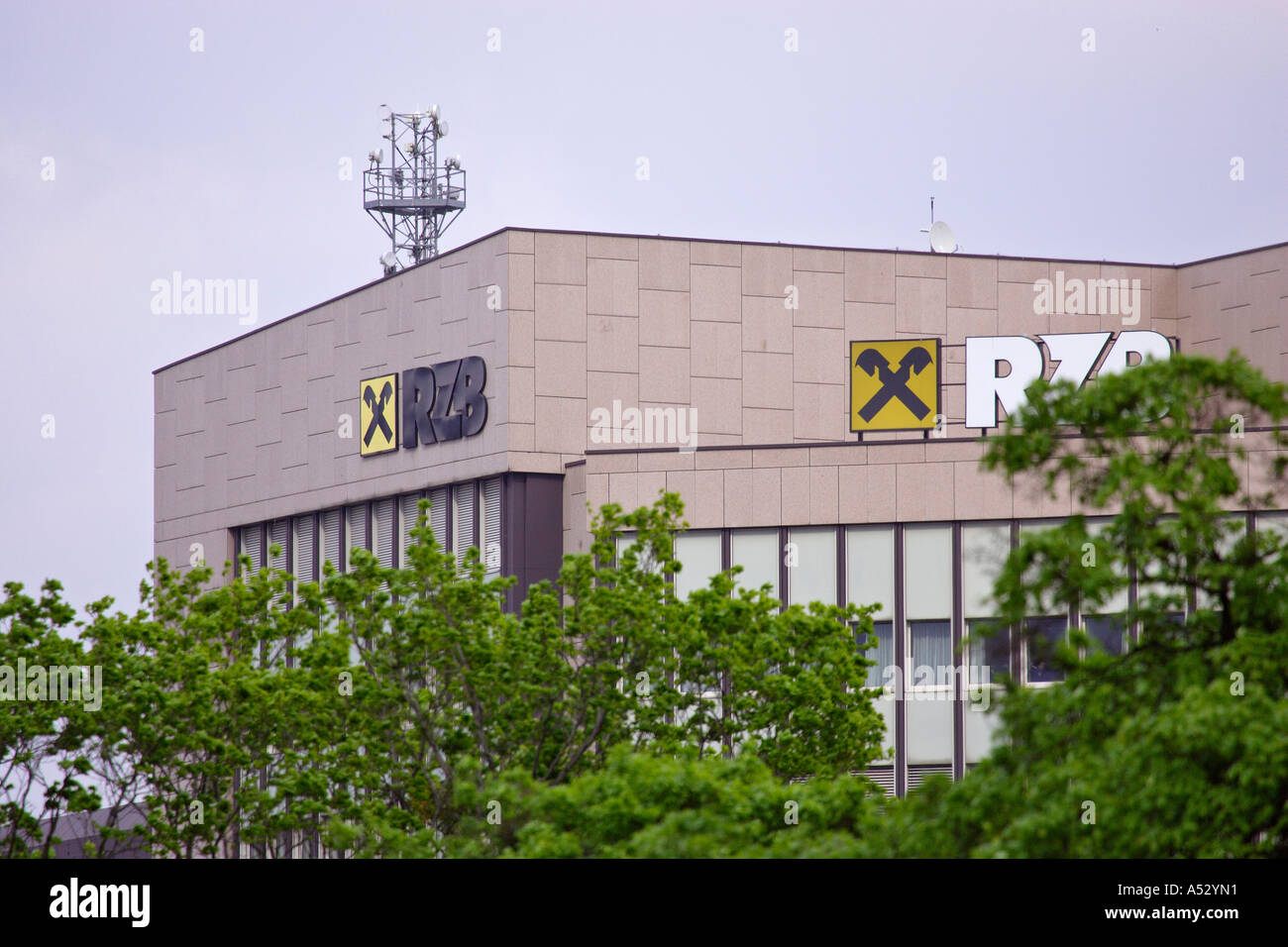 Raiffeisen Bank Vienna Stockfotos Und Bilder Kaufen Alamy