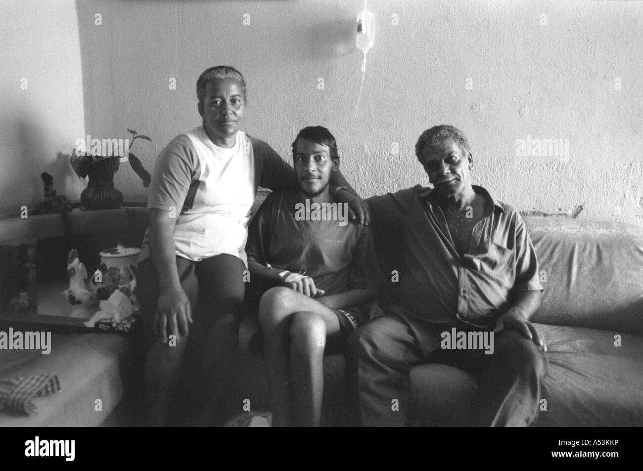 Painet ha1292 080 schwarz-weiß Gesundheit Aids-Opfer Zentrum Eltern San Paulo Brasilien Land sich entwickelnde Nation weniger Stockfoto