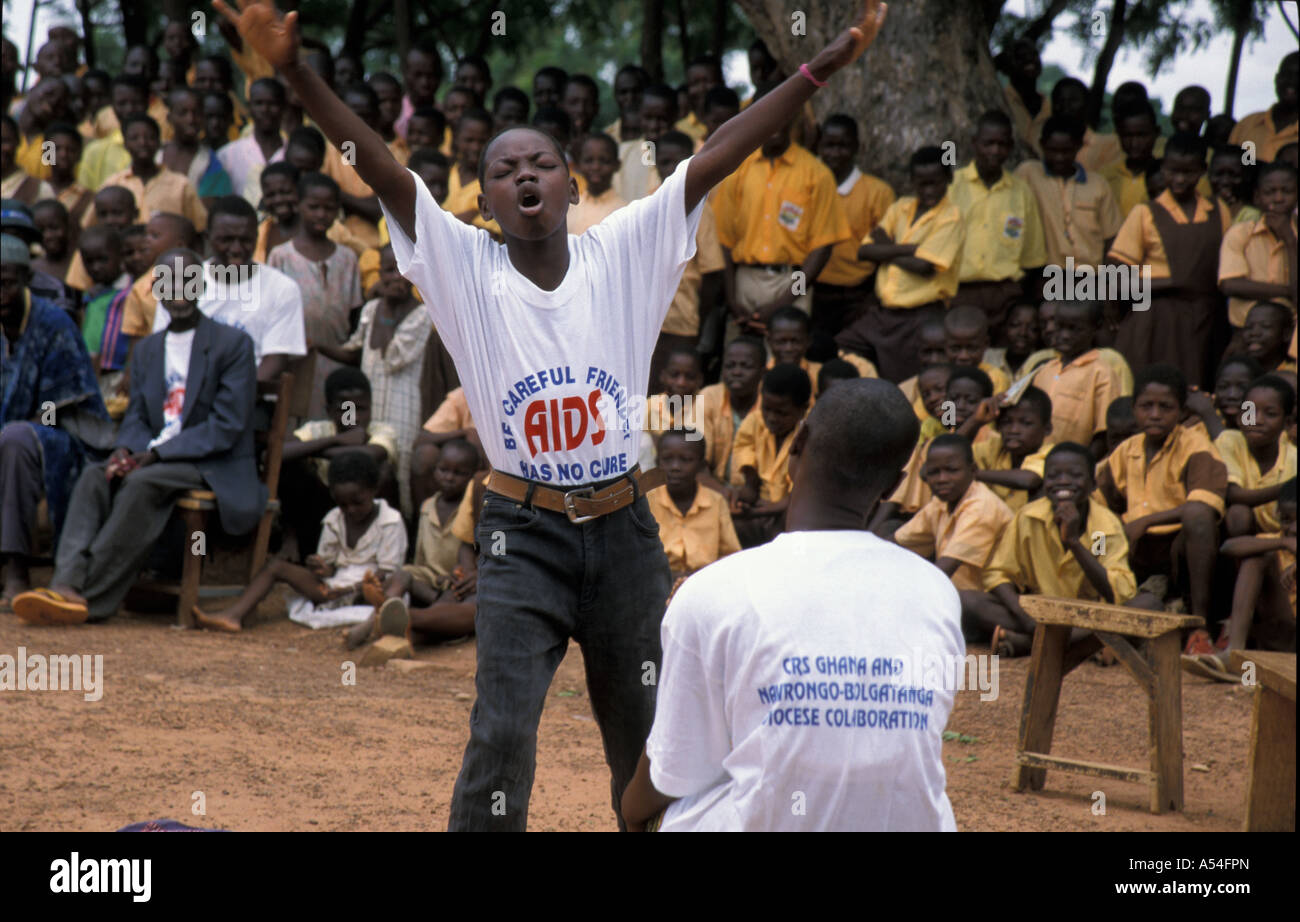 Painet hn2182 7689 ghana youths alive group acting aids prevention play school children bongo bolgatanga north country Stockfoto