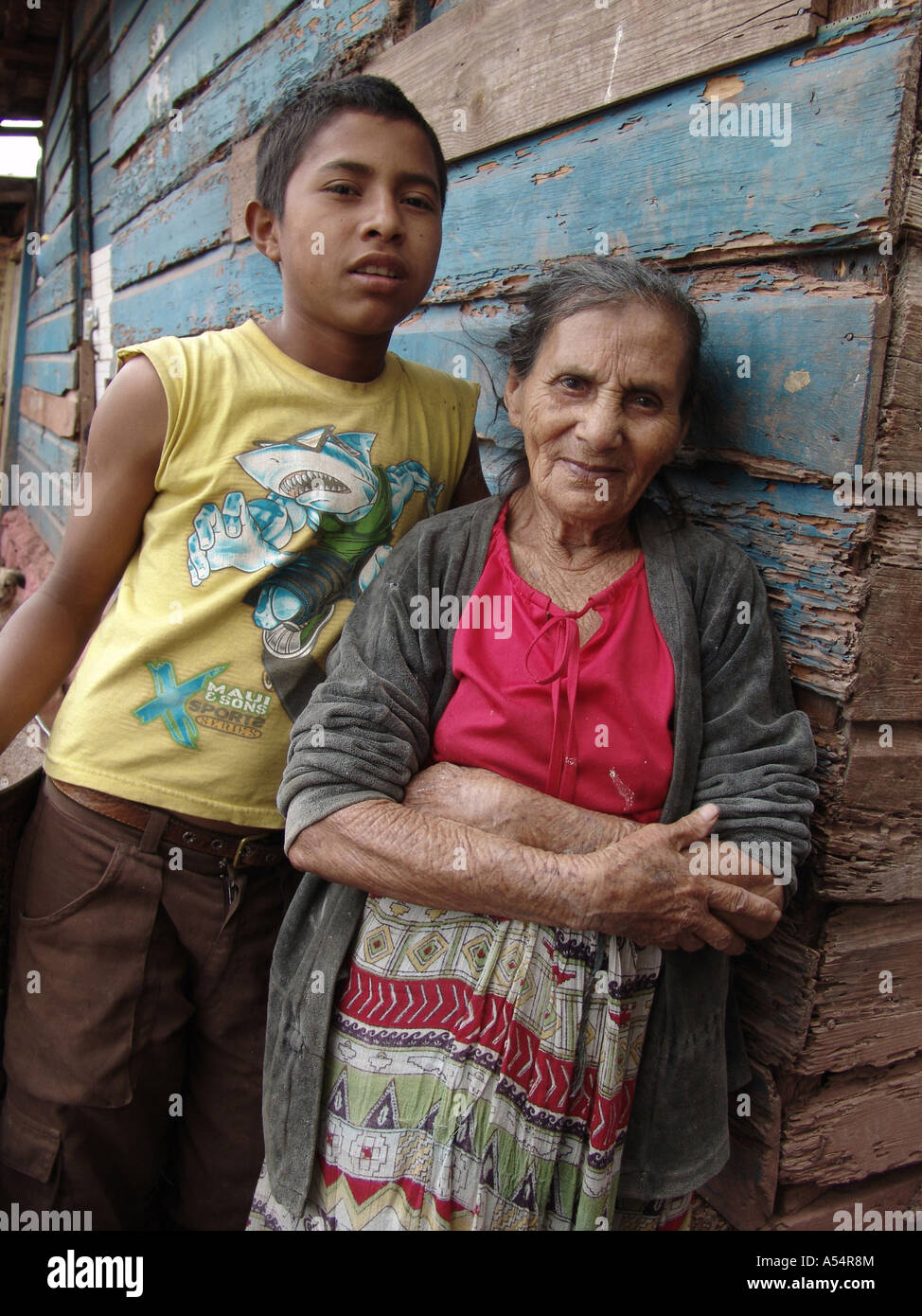 Painet ip1860 Honduras jungen Großmutter Slum Tegucigalpa Land entwickelt Nation weniger wirtschaftlich entwickelten Kultur Stockfoto