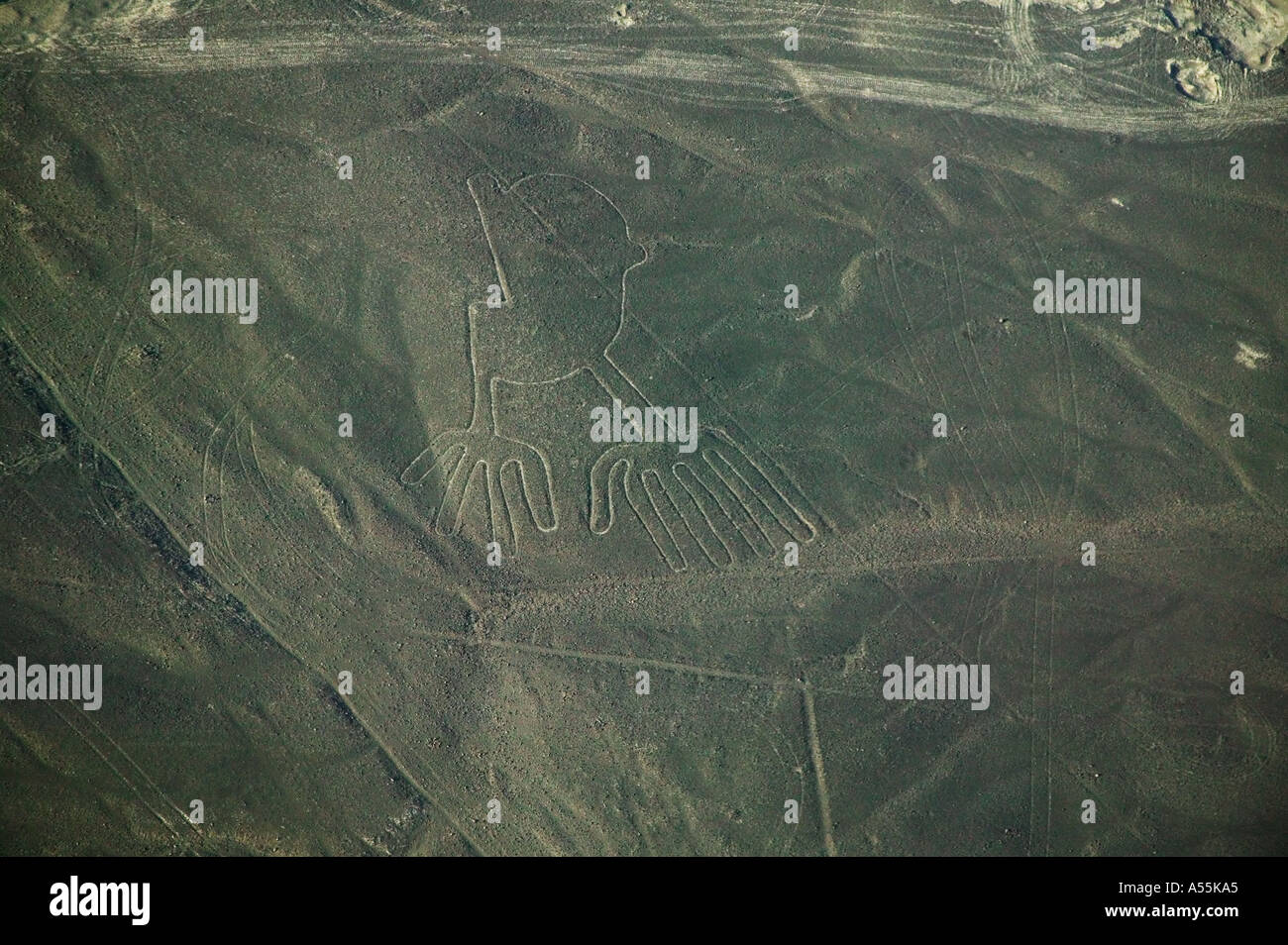 Luftaufnahme von Hand Umrisszeichnung Nazca Linien Peru Stockfoto