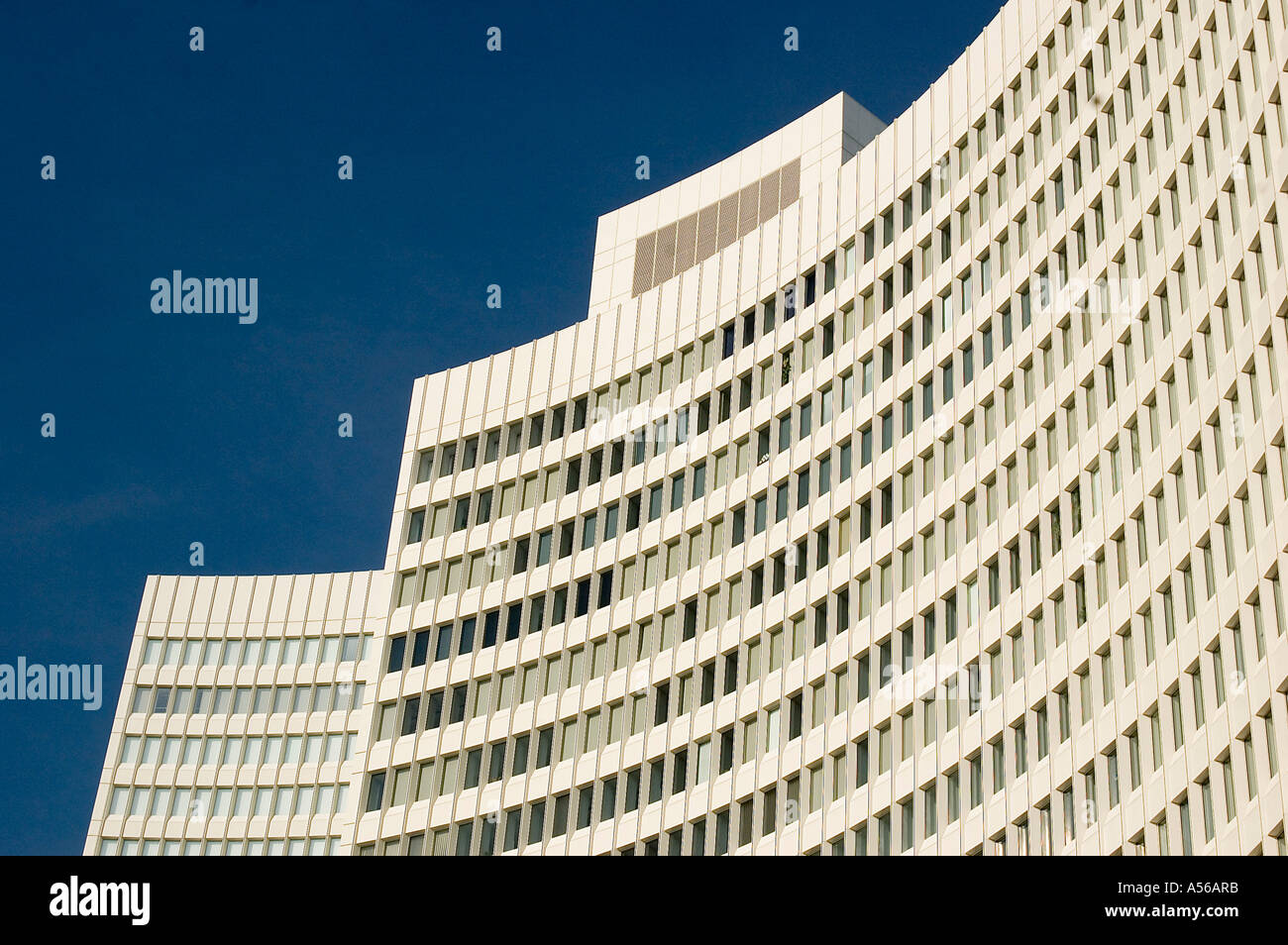 Hauptsitz der Euler Hermes Kreditversicherung in Hamburg, Deutschland  Stockfotografie - Alamy