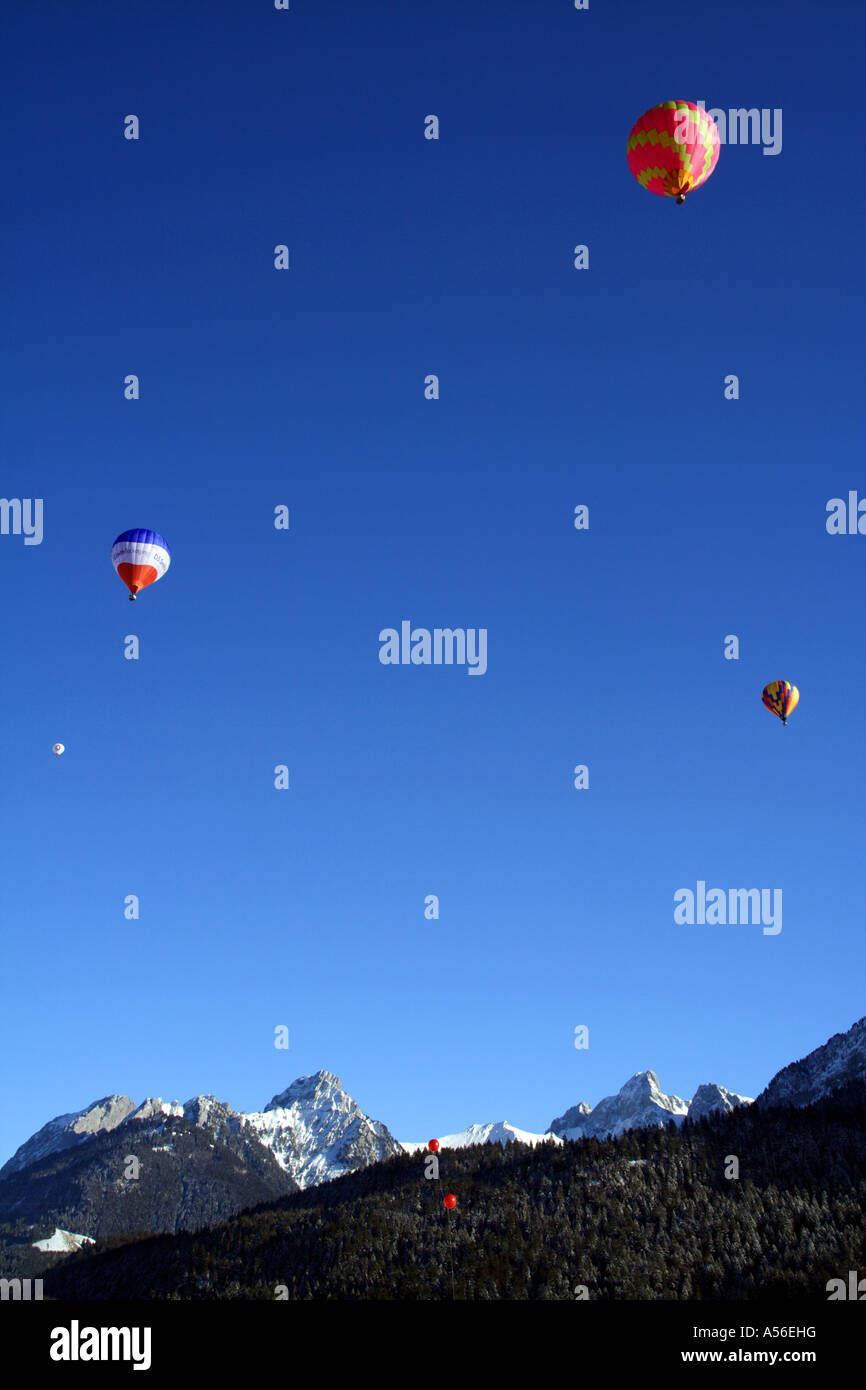 Heißluft-Ballon-Festival in Chateau-d ' Oex, Schweizer Alpen Stockfoto