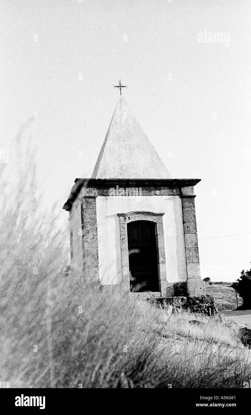 kleine Kapelle in Fafe dieser Kapelle befindet sich mitten in einem portugiesischen Berg Stockfoto