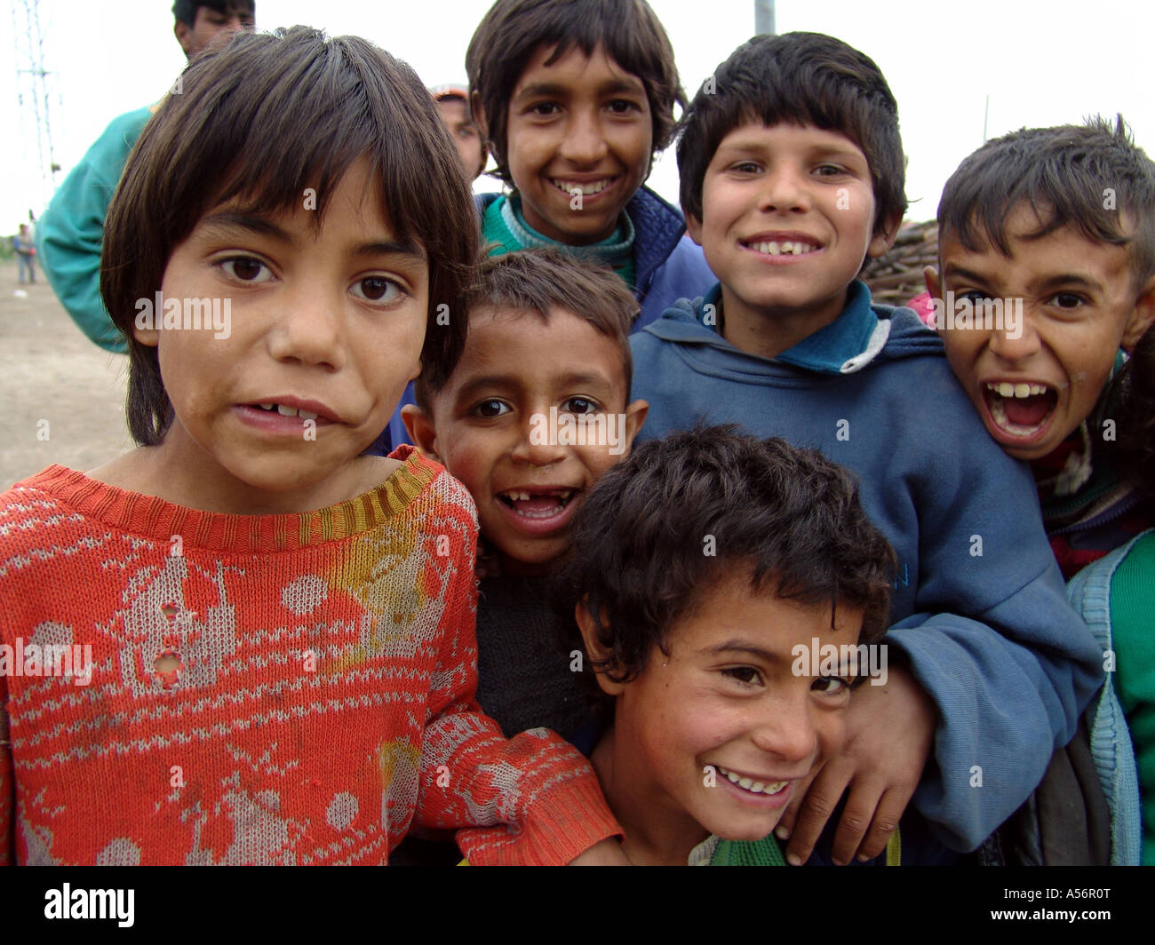 Painet ja0741 Kinder kids Bulgarien Romas Karlova Foto 2004 Kind Kind Zigeuner Zigeuner Land Europas entwickeln Nation weniger Stockfoto