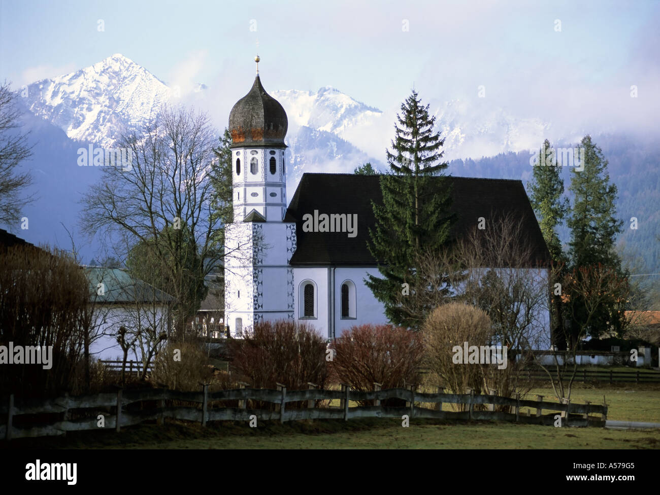 Maria-Schutz-Kirche in Flintsbach Bayern Deutschland Stockfoto