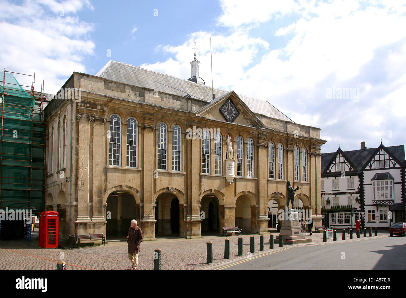 UK Wales Gwent Monmouth Agincourt Square und Shire Hall Stockfoto
