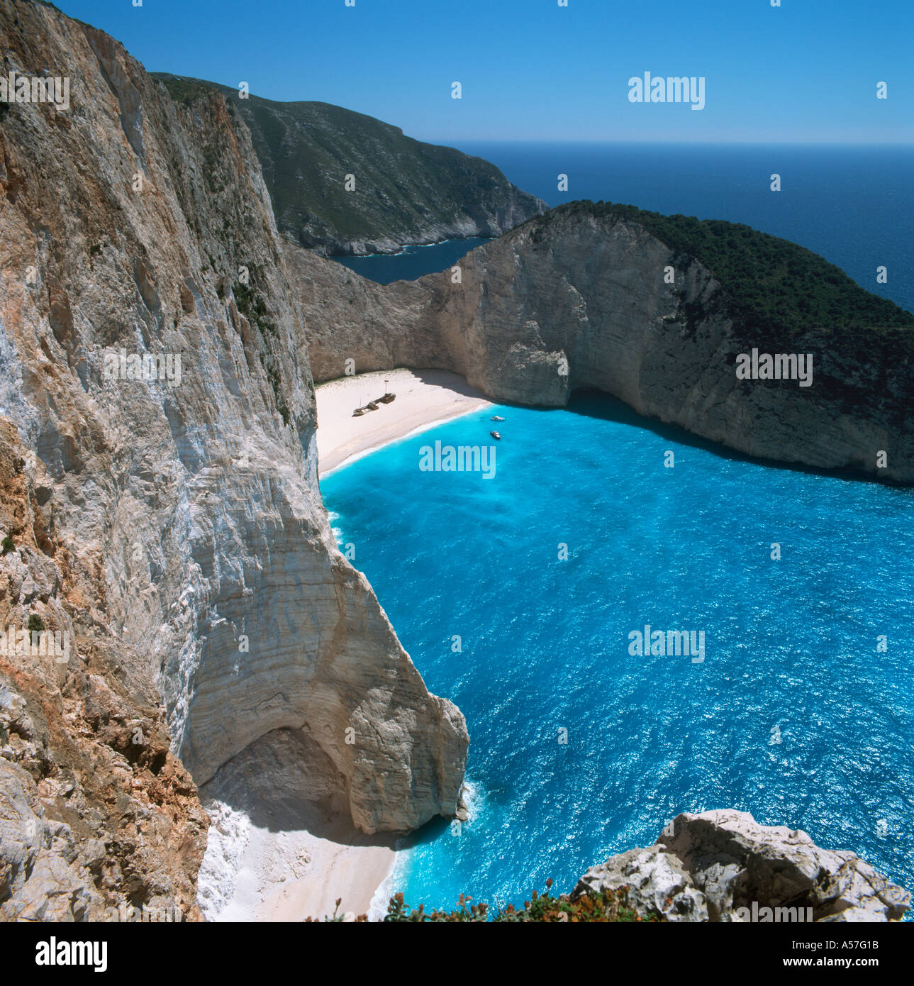 Blick über Smugglers Cove Schiffbruch, Zakynthos (Zante), Ionische Inseln, Griechenland Stockfoto