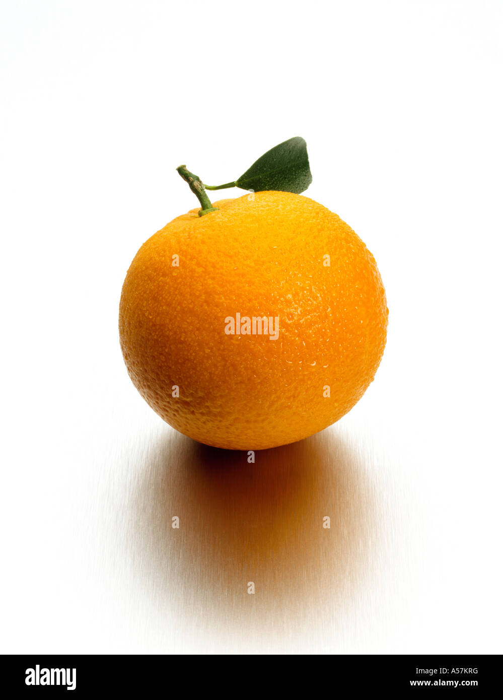 Eine ganz saftige frische Orange Stockfoto
