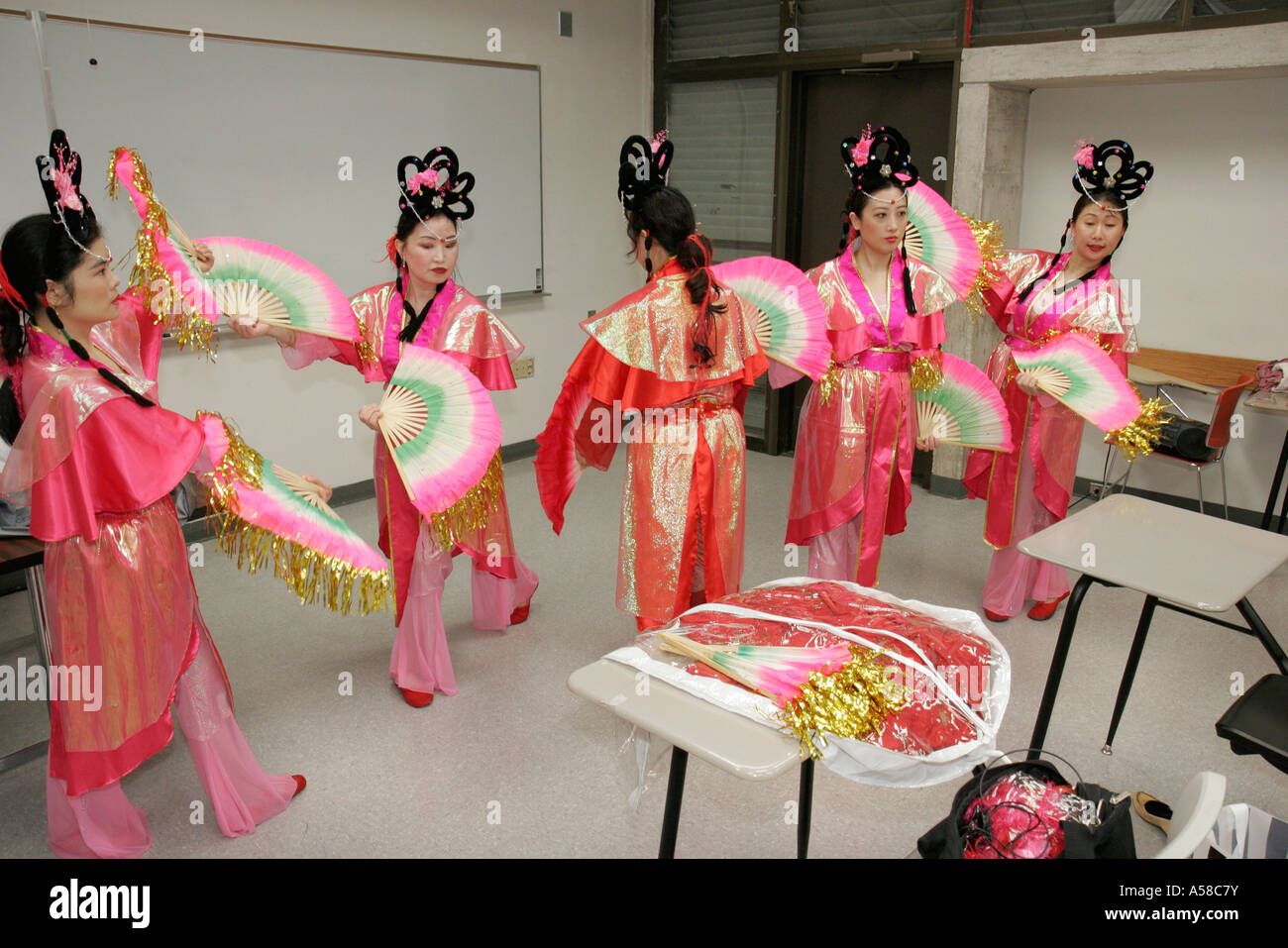Miami Florida, Miami Dade College Kendall Campus, chinesisches Neujahrsfest, Festivals, Feier, Messe, Veranstaltung, Tradition, Feier, Ausstellung Ausstellung Co Stockfoto
