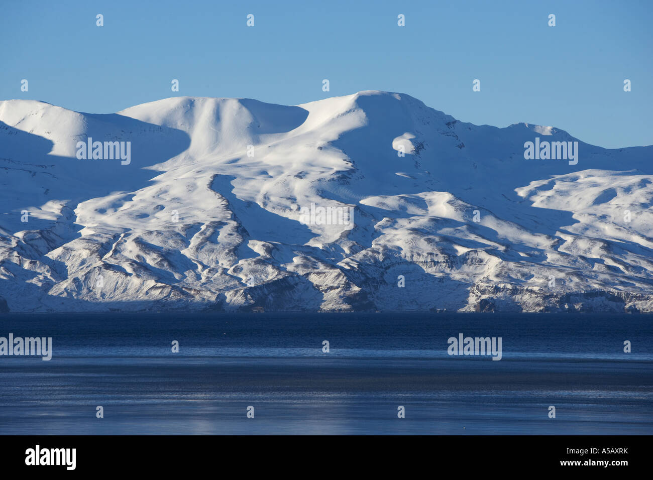 Winter, Skjalfandafloi Bucht, Mt. Kinnafjoll, Mt. Vikrafjoll, Island Stockfoto