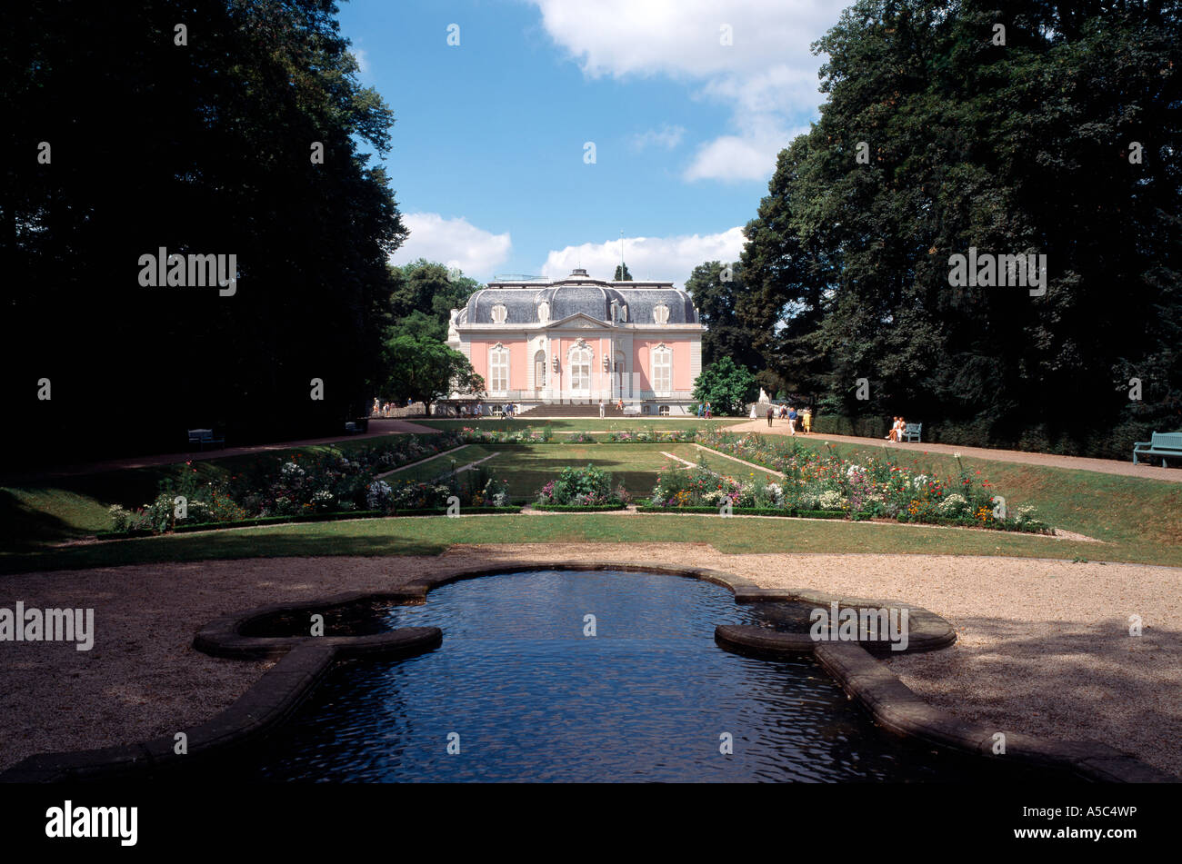 Düsseldorf, Schloß Benrath, Garten der Kurfürstin Stockfotografie Alamy