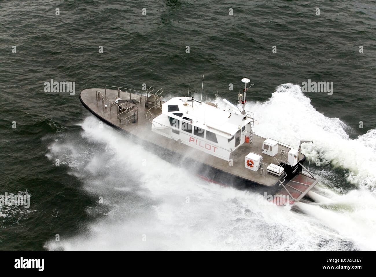 Pilot rühmen Führer Kreuzfahrtschiff heraus zum Meer von Galveston Bay. Blick vom Schiff. Don Despain Wiederaufleben Foto. Stockfoto
