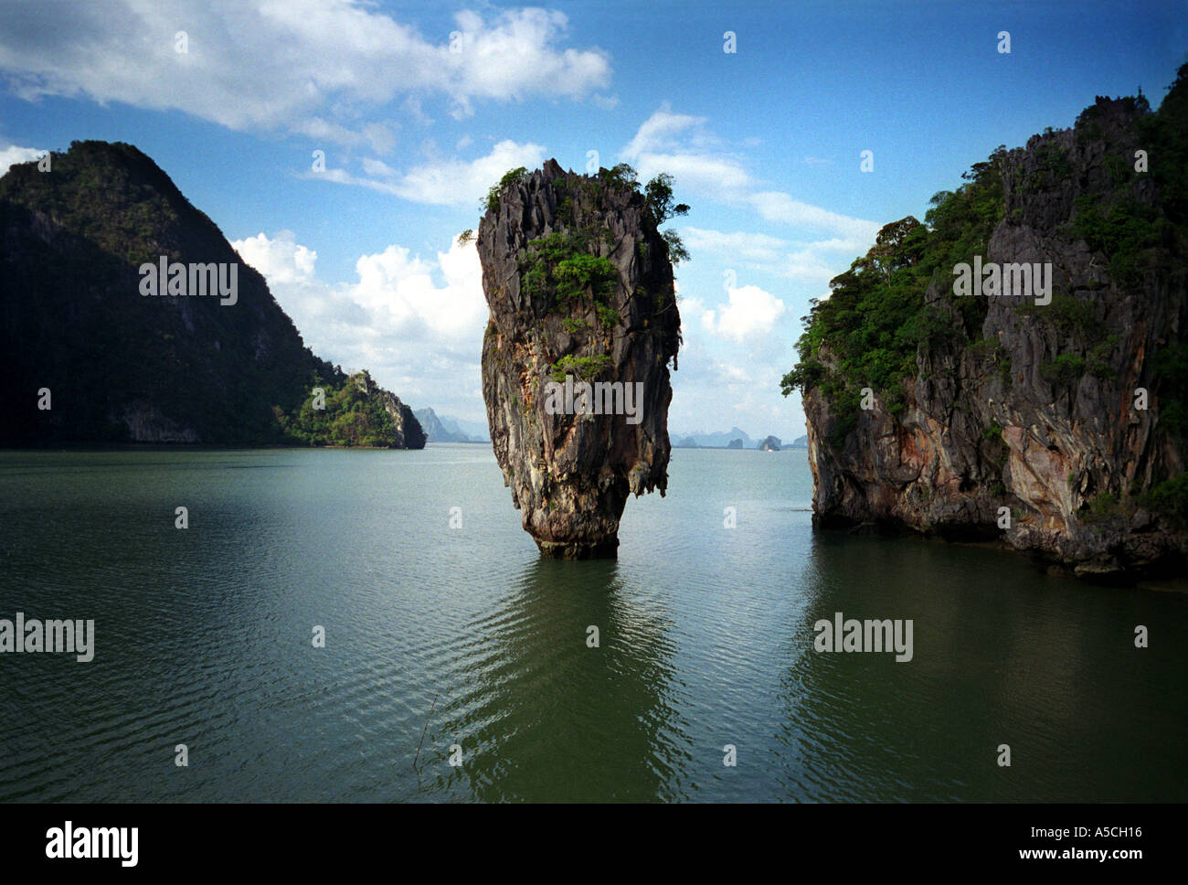 Ko Khao Tapu oder James Bond Insel in der Bucht von Phang Nga, Thailand Stockfoto