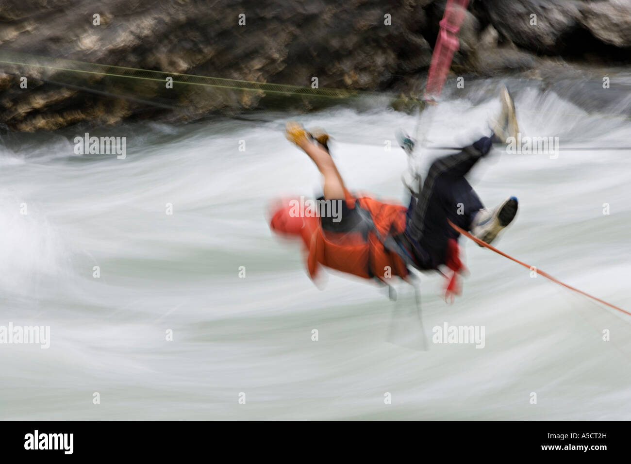 Fluss wagen -Fotos und -Bildmaterial in hoher Auflösung – Alamy