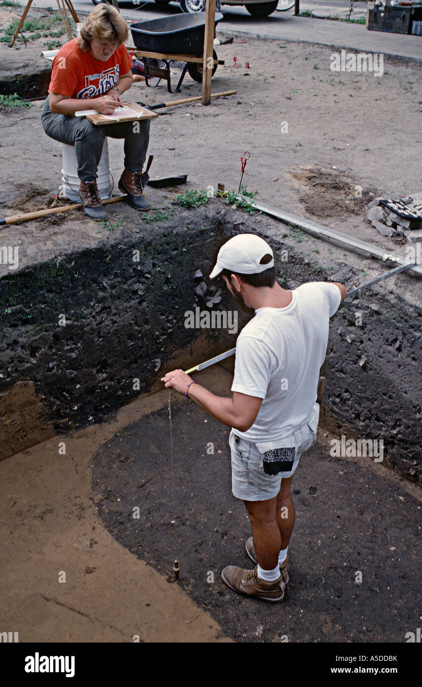 Zuordnung einer Funktion an einer archäologischen Ausgrabung Stockfoto