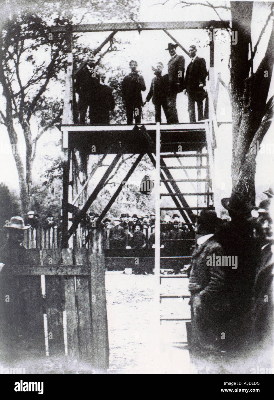 Historisches Foto von einer hängenden Stockfoto