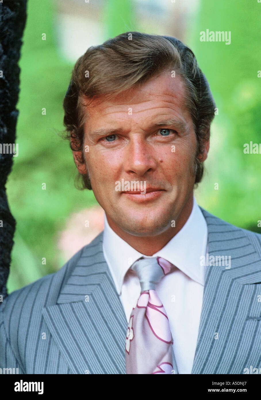 VERFÜHRER - Roger Moore in der Fernsehserie der 1970er Jahre Stockfoto