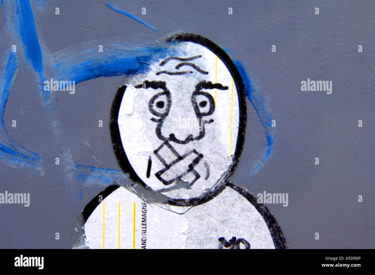 Graffiti-Aufkleber Glatze Gesicht Mann männliche Cartoon Karikatur Kunst künstlerisch weiß grau lustige Jugend urban street-Art-grüne Entwurfsmodus Stockfoto