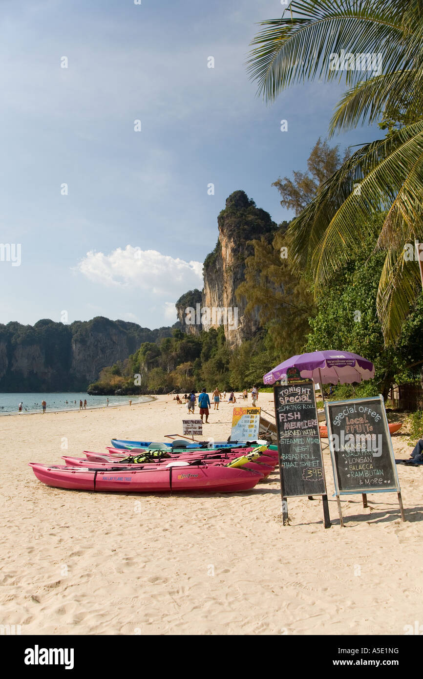 Railay Beach Lagoon, Andaman Meer Provinz Krabi Südthailand Stockfoto