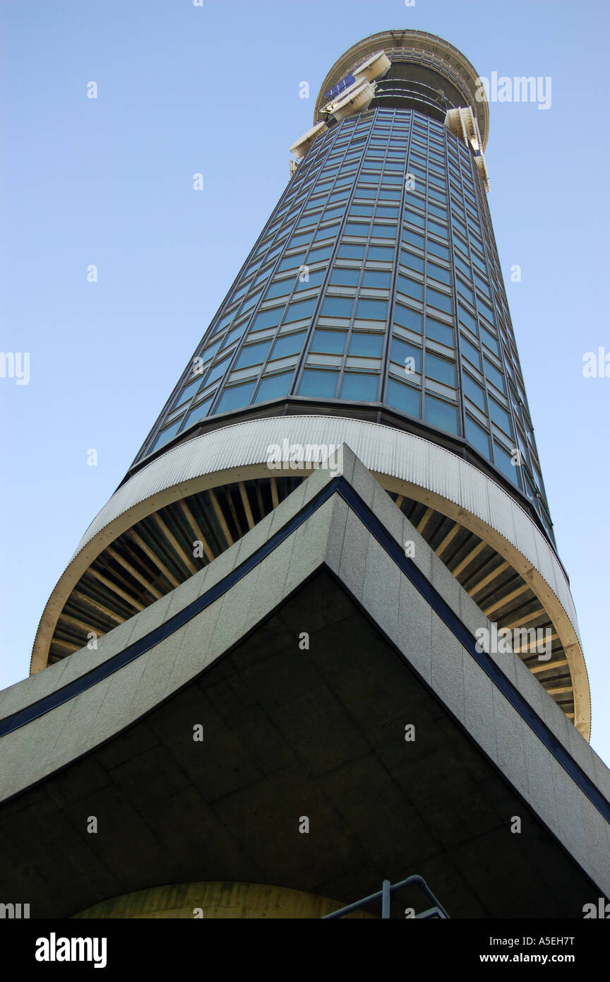 BT Tower, Fitzrovia, London, England UK vormals Post Office Tower und auch London Telecom Tower Stockfoto