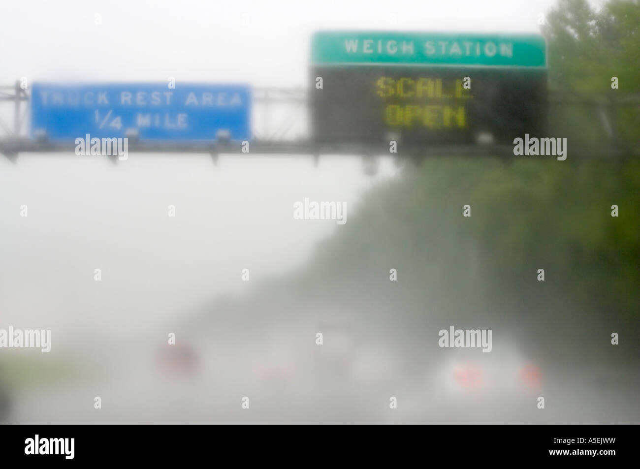 Gefährliche Fahrt Bedingungen ich 95 USA Stockfoto