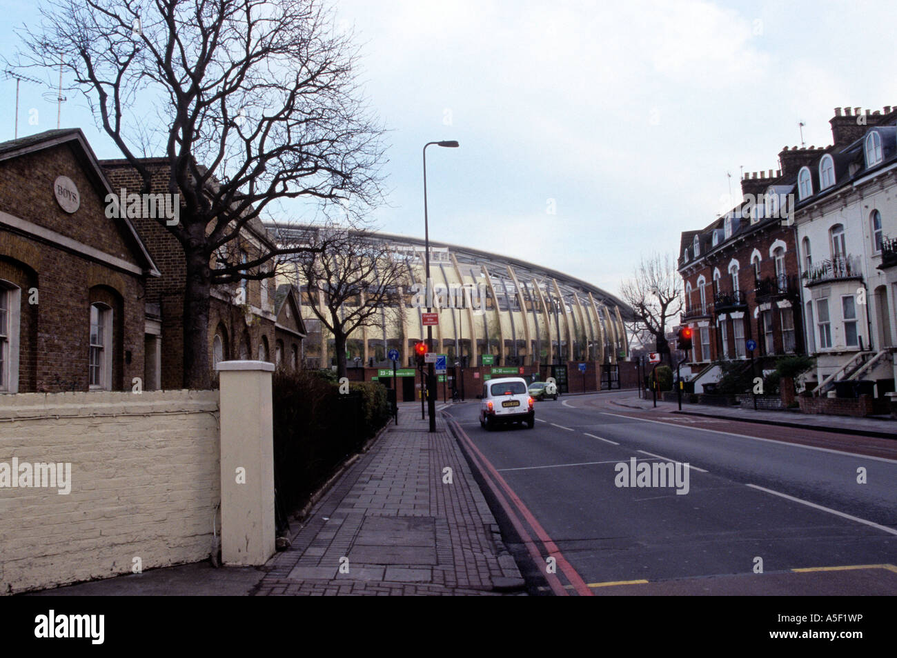 Eine Straße in der Nähe von Herrn s Cricket Ground London Stockfoto