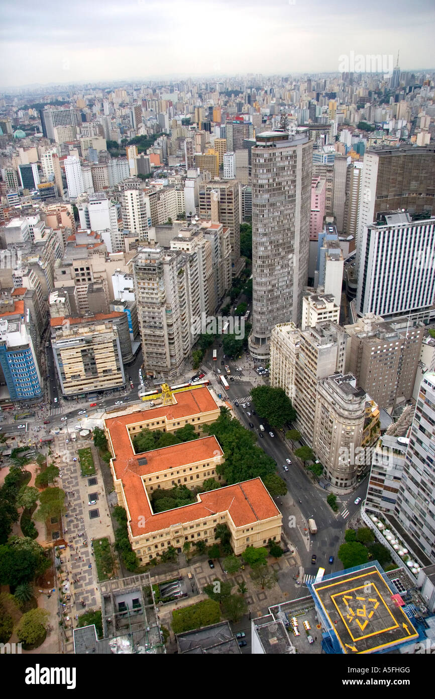 Luftaufnahme der Secretaria da Educacao de Sao Paulo an der Praca da Republica Brasilien gelegen Stockfoto