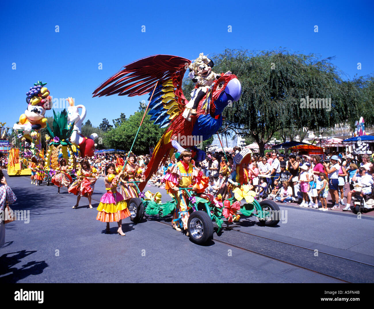 Karnevalsumzug im Disneyland in Anaheim, Kalifornien Stockfoto