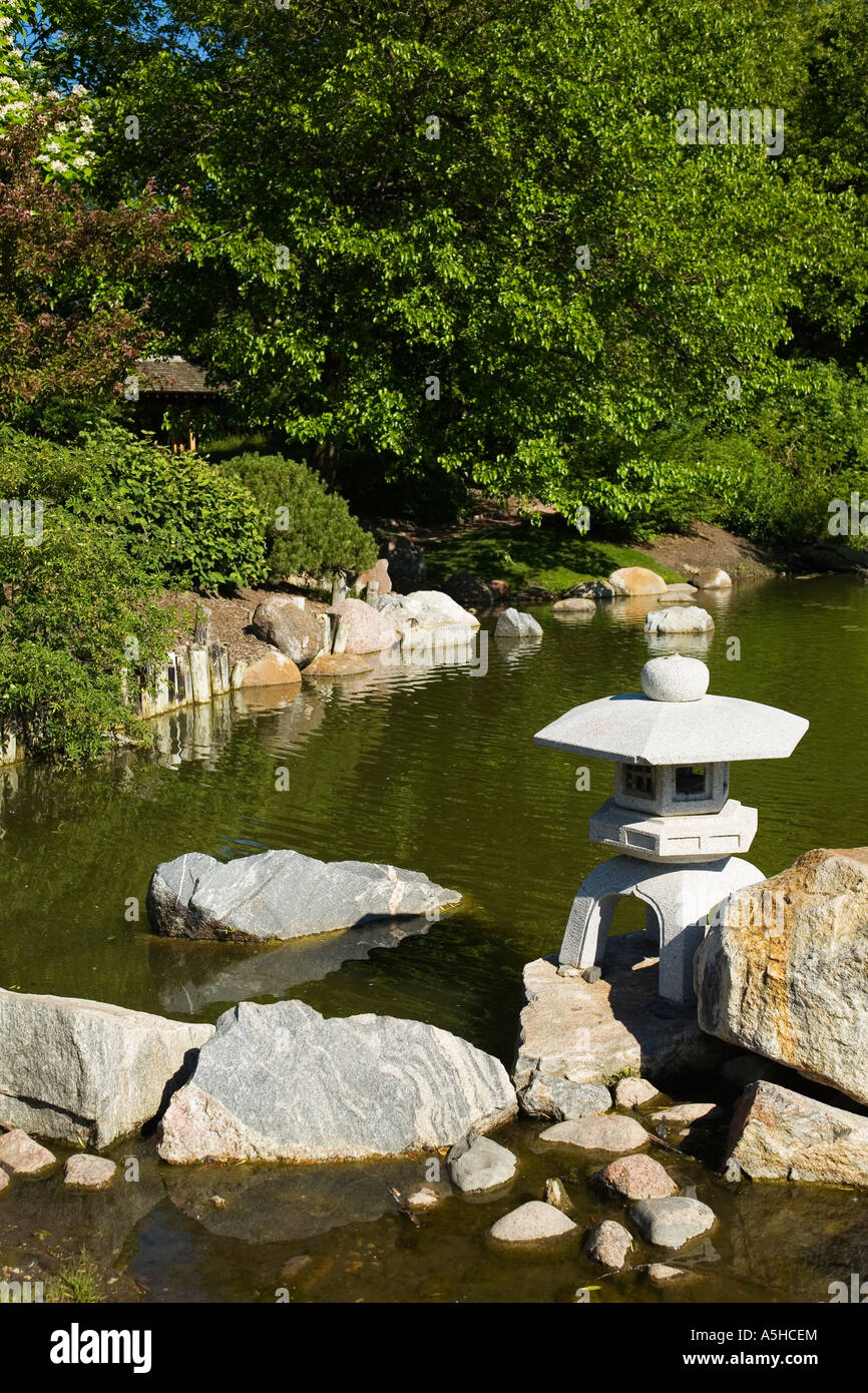 Illinois Chicago Pagode Steinskulptur In Osaka Japanese Garden In