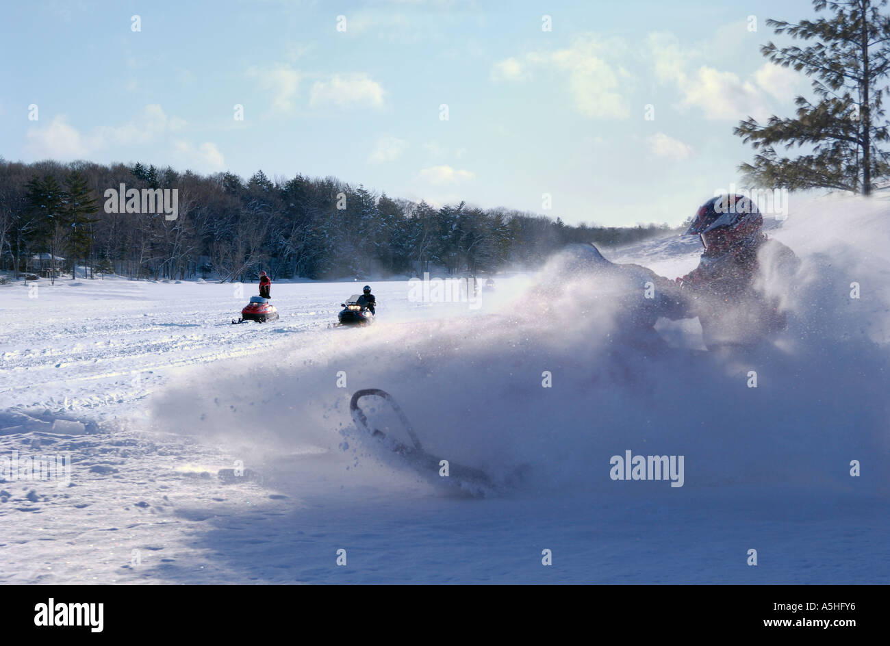 Winter im freien Sport Aktivität Schneemobil Stockfoto