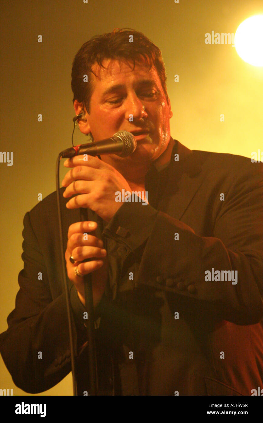 Tony Hadley in Konzert Wales GB UK 2006 Stockfoto