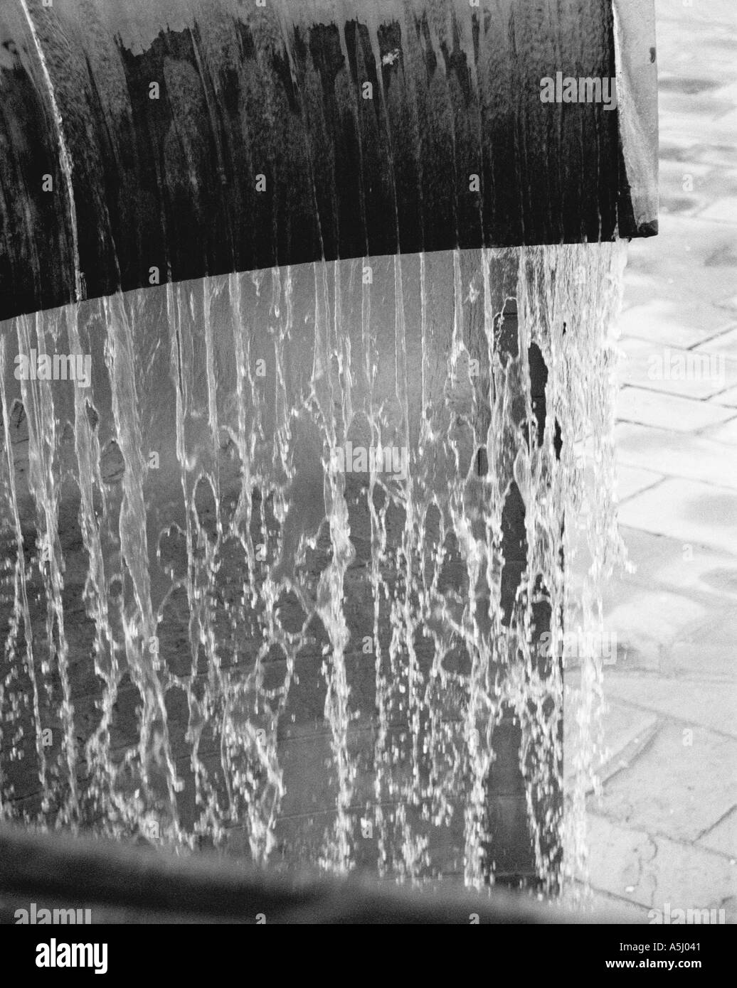 Wasserspiel im Stadtzentrum von Derby UK Stockfoto