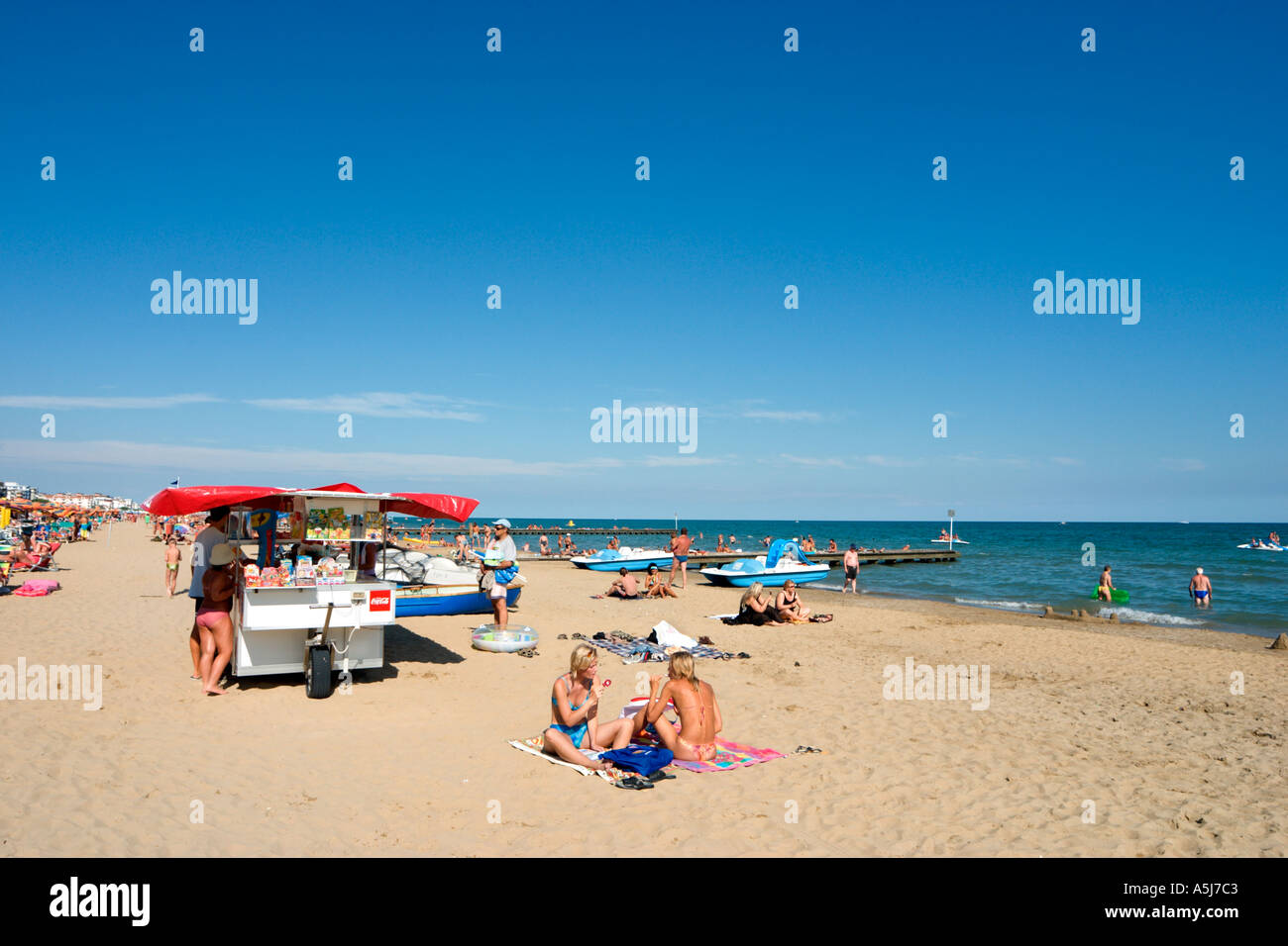 Strand, Lido de Jesolo, venezianische Riviera, Italien Stockfoto