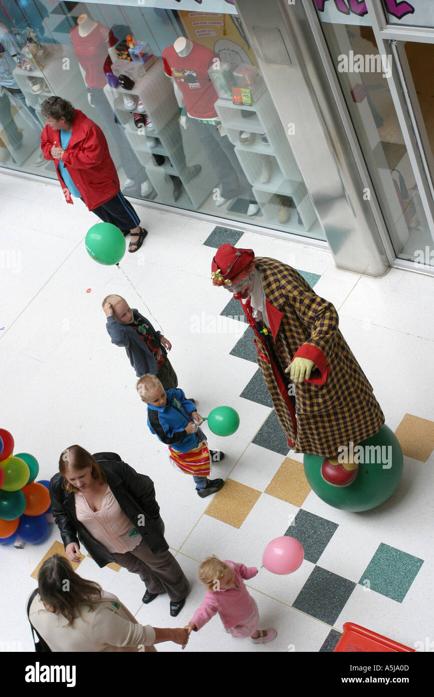 Bei einem Kinderfest Clown Stockfoto