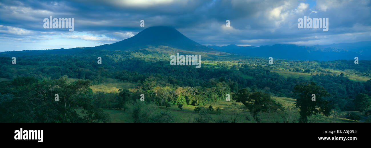 Der Vulkan Arenal Zona Norte Costa Rica Stockfoto