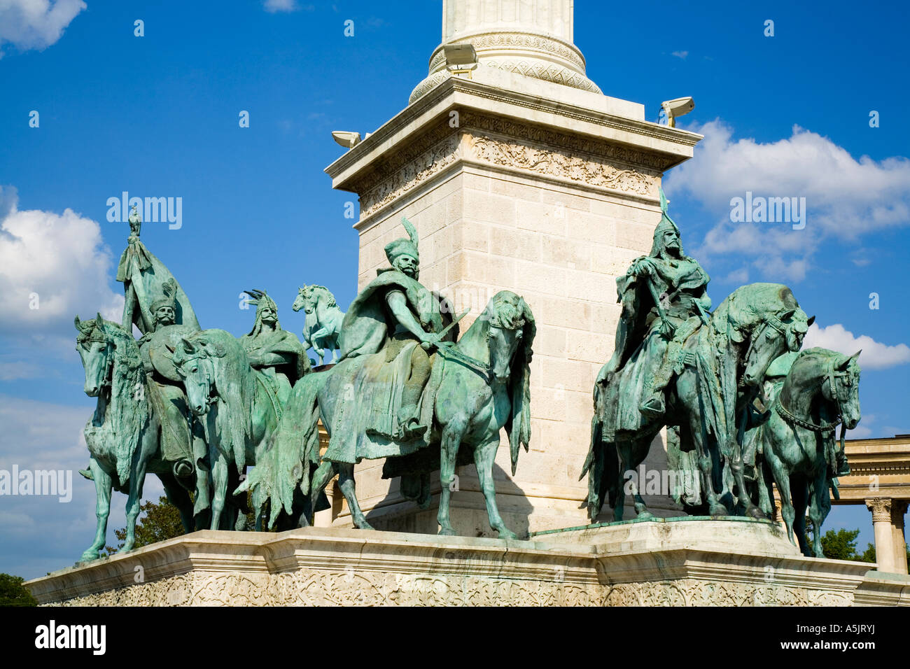 Heros Platz mit Millenium Memorial und der Reiter Memorial von Prinz Arpád, Budapest, Ungarn, Südost-Europa, Europa, Stockfoto