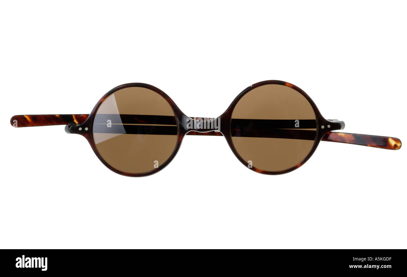 20er Jahre Runde Schildpatt Sonnenbrille Stockfotografie - Alamy