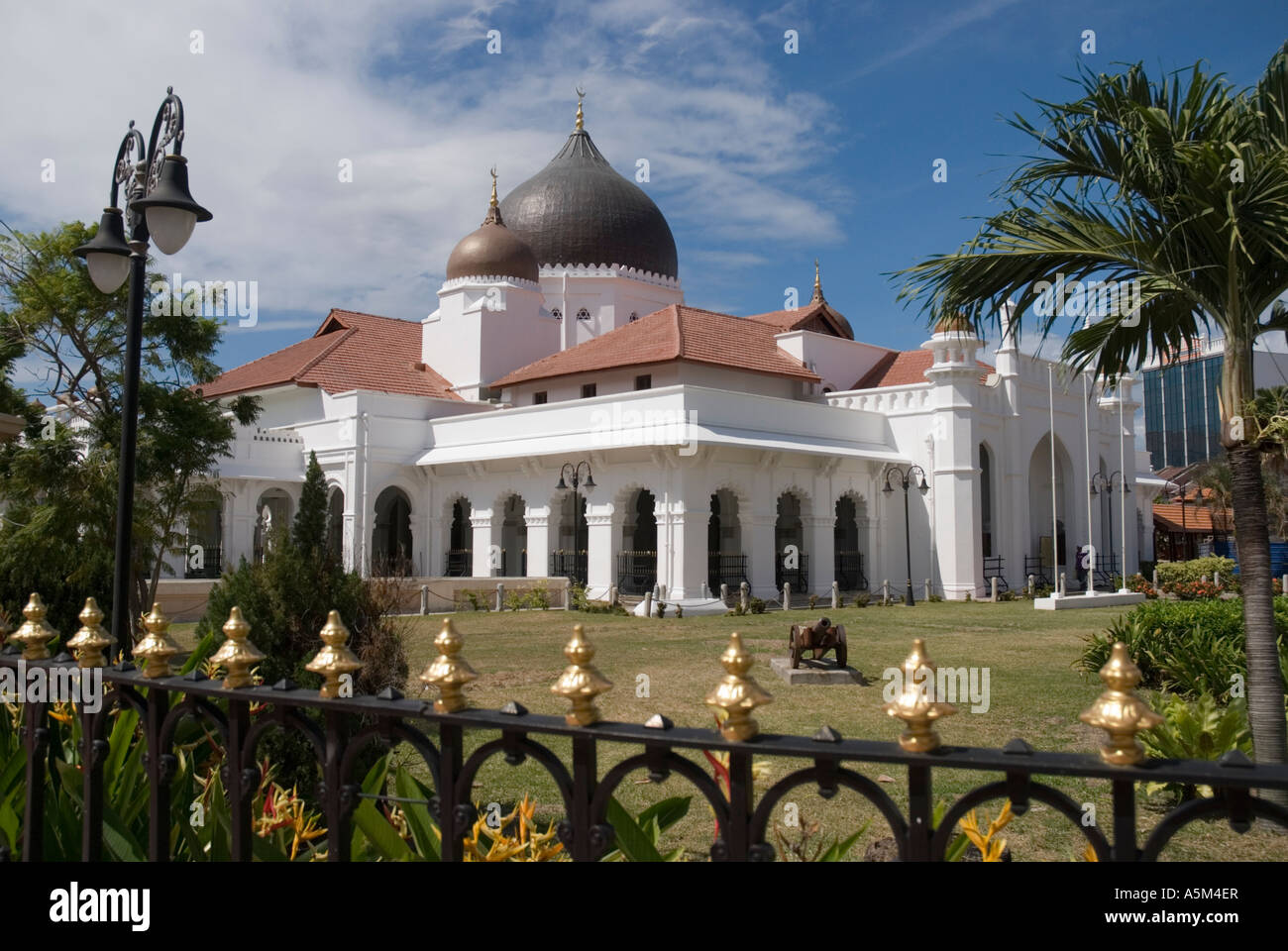 Die Kapitan-Keling-Moschee aus dem 19. Jahrhundert ist eine Lebuh Buckingham in Georgetown Penang Stockfoto