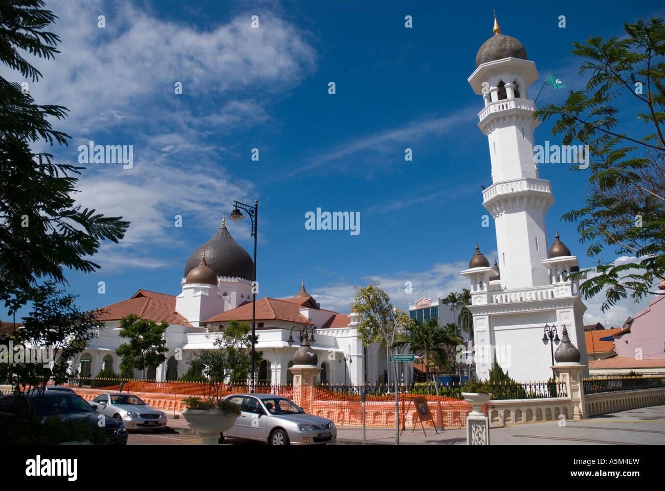 Die Kapitan-Keling-Moschee aus dem 19. Jahrhundert ist eine Lebuh Buckingham in Georgetown Penang Stockfoto