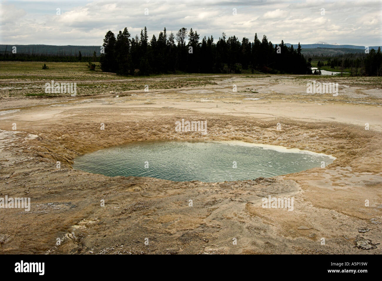 Opal-Pool, Midway Geyser Basin, Yellowstone-Nationalpark Stockfoto
